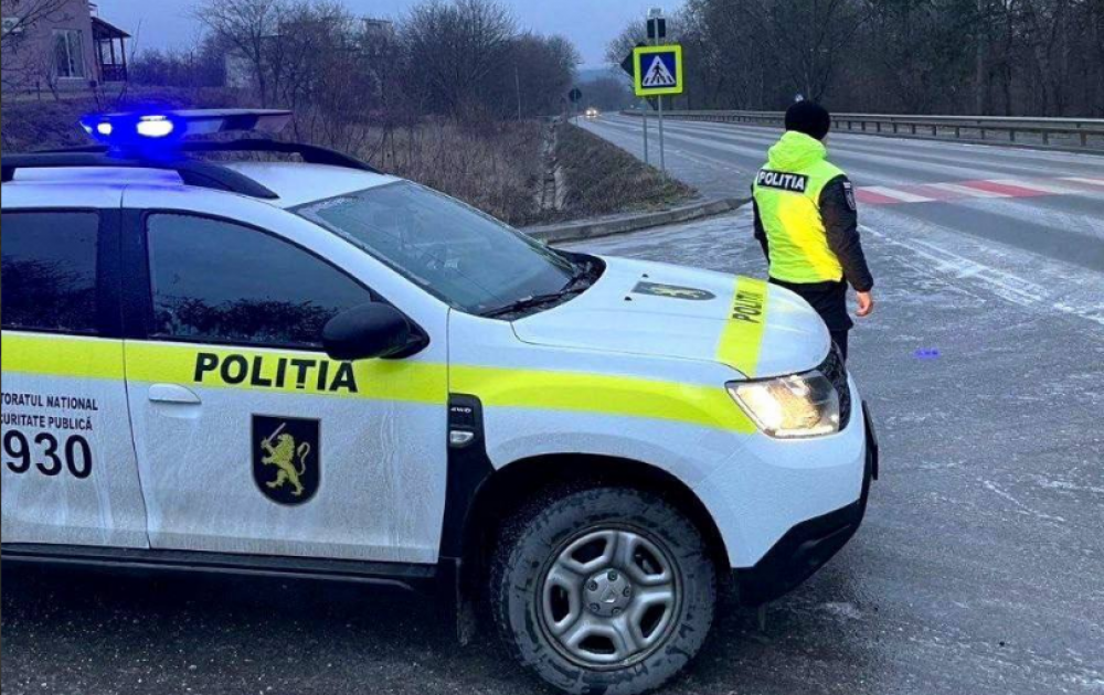 Poleiul și gheața face victime. Noaptea trecută s-au produs patru accidente rutiere